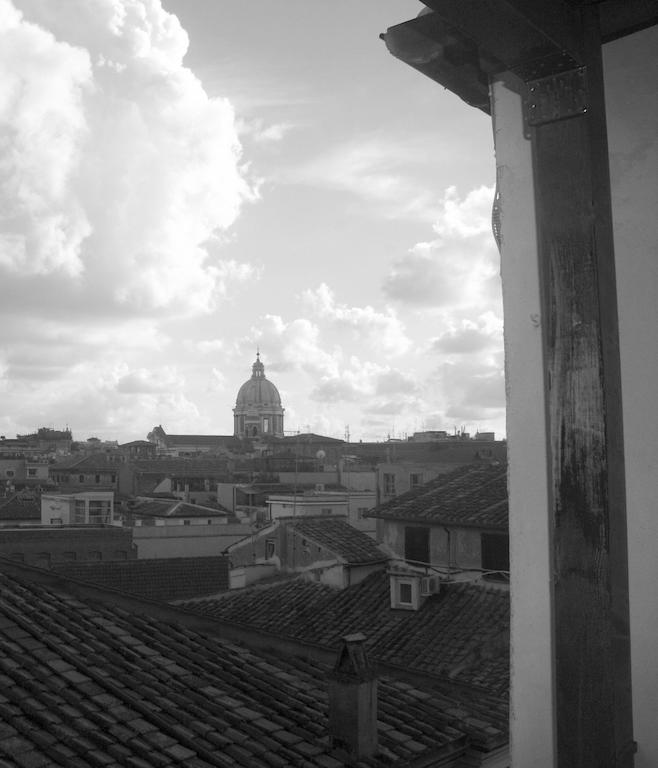 Erida Apartment Spanish Steps Róma Szoba fotó